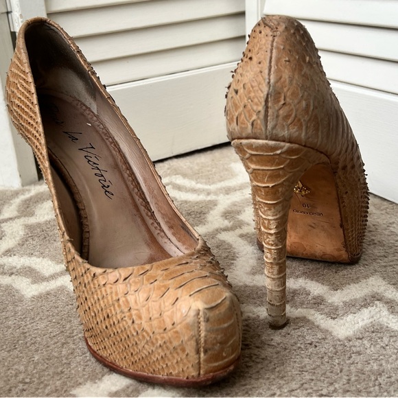 Pour La Victoire Irina Pump in Camel Rust - Picture 4 of 8